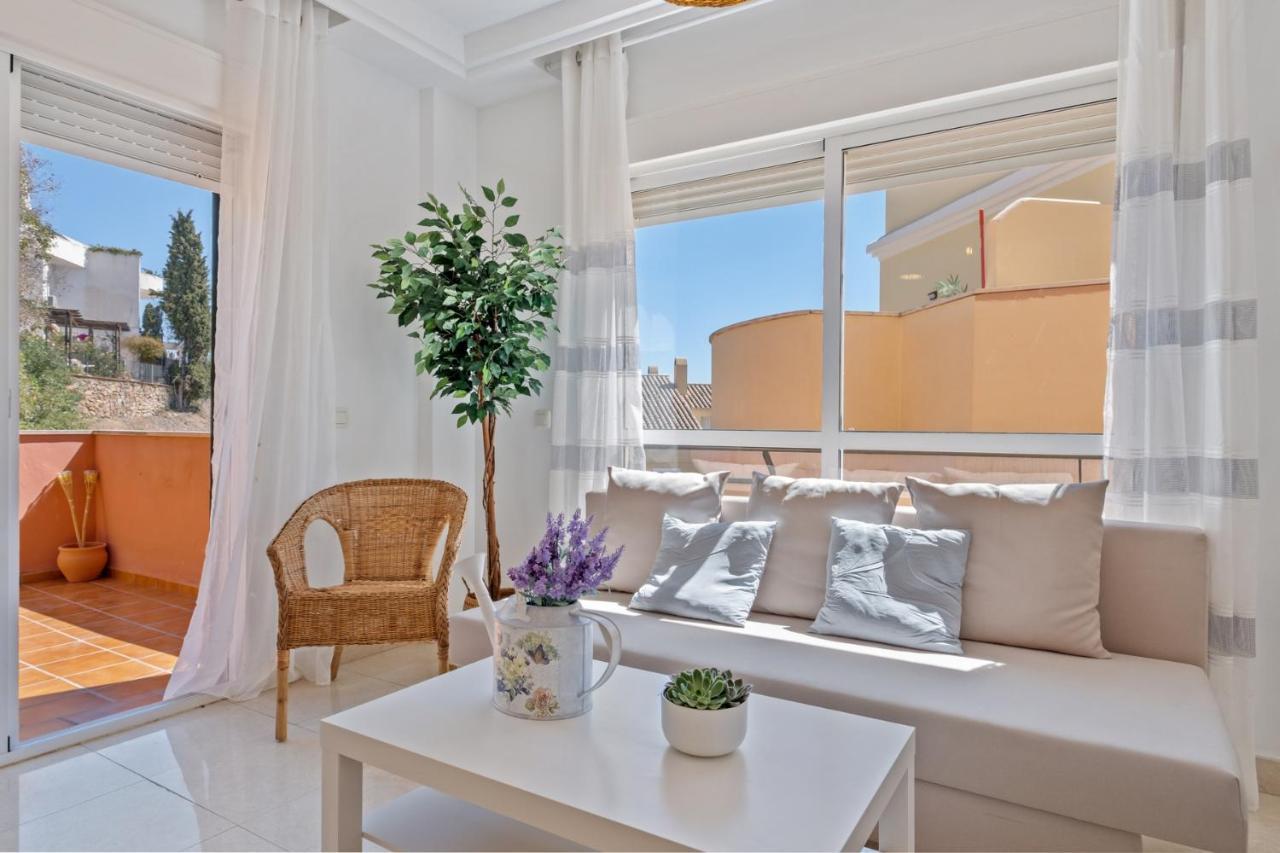 Nina Surena Home Anoreta Golf Торе де Бенагалбон Екстериор снимка