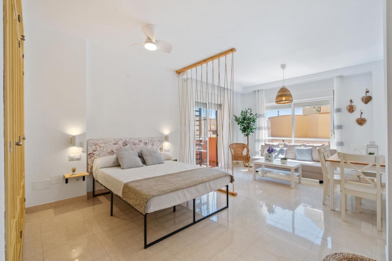 Nina Surena Home Anoreta Golf Торе де Бенагалбон Екстериор снимка
